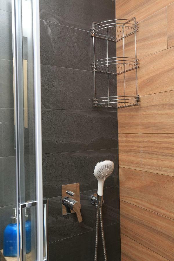 Kyana Downtown Studios 塞萨洛尼基 外观 照片