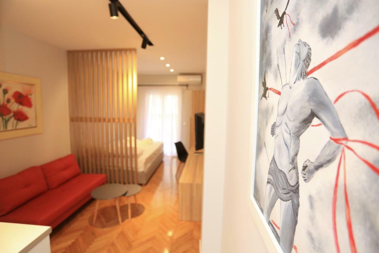 Kyana Downtown Studios 塞萨洛尼基 外观 照片